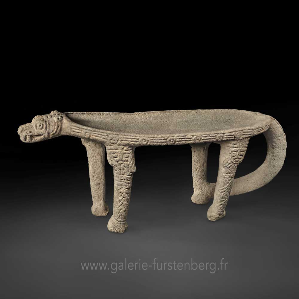 metate-jaguar-pierre-volcanique