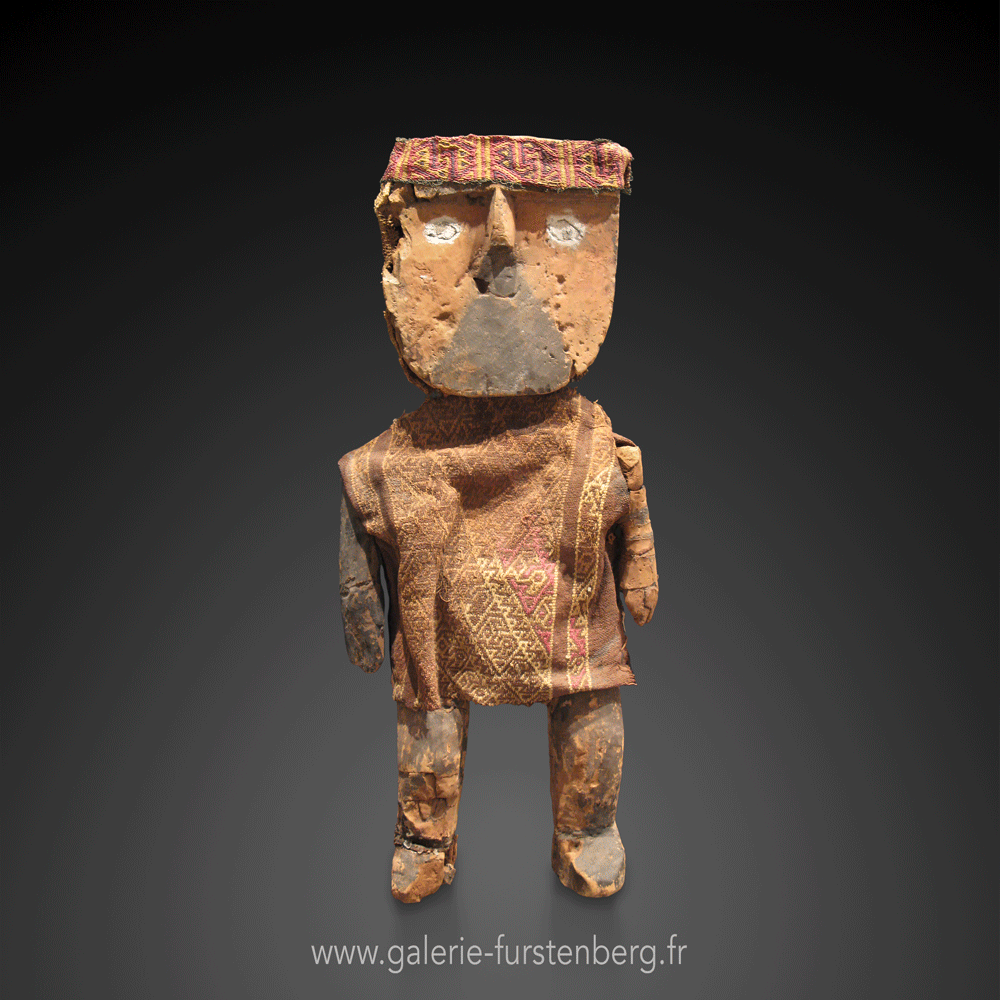 Chancay wood figure